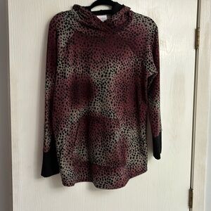 Large LuLaroe Hacci material Amber